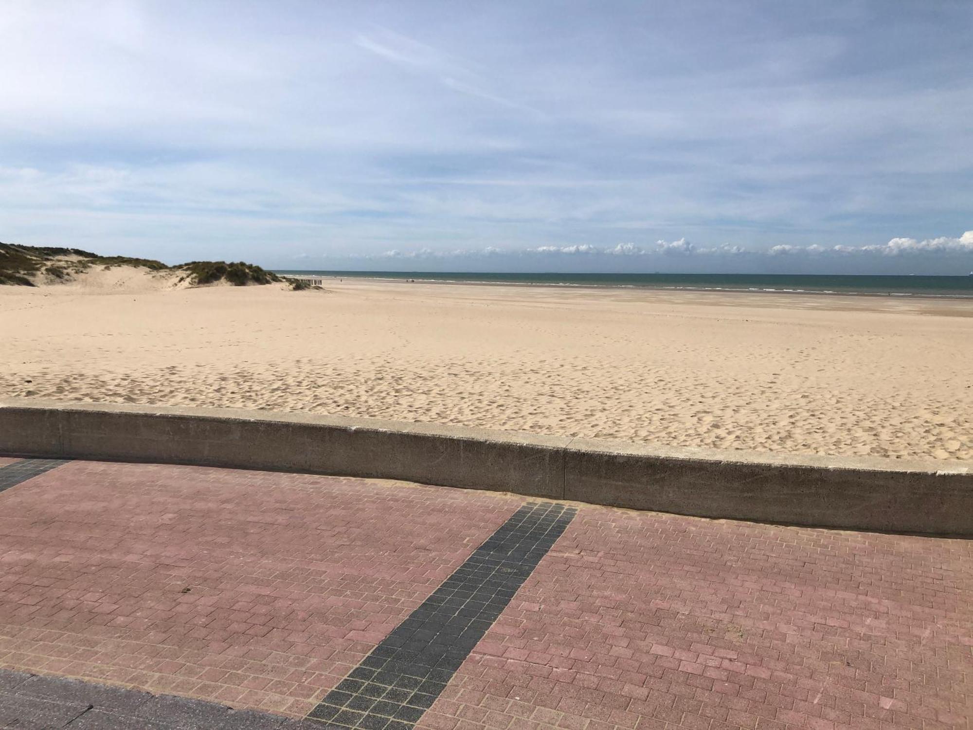 Le Bord De Mer Calais Kültér fotó